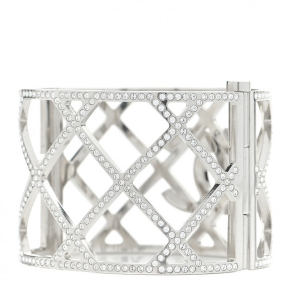 CHANEL Silver Diamond-Pattern Bracelet